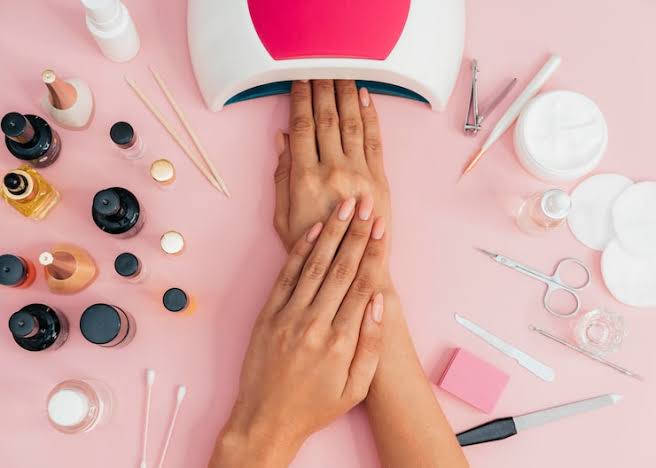 Aulas de manicure