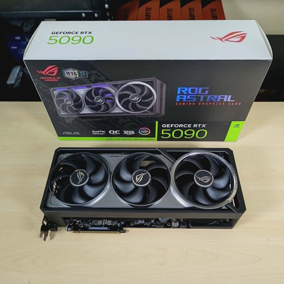 GeForce RTX 5090, RTX 5080, RTX 5070 Ti, RTX 5070, RTX 4090, RTX 4080 Super,  RTX 4080, RTX 4070 Ti Super,  RTX 4070 Ti, RTX 4070 Super,