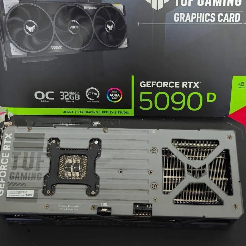 GeForce RTX 5090, RTX 5080, RTX 5070 Ti, RTX 5070, RTX 4090, RTX 4080 Super,  RTX 4080, RTX 4070 Ti Super,  RTX 4070 Ti, RTX 4070 Super,