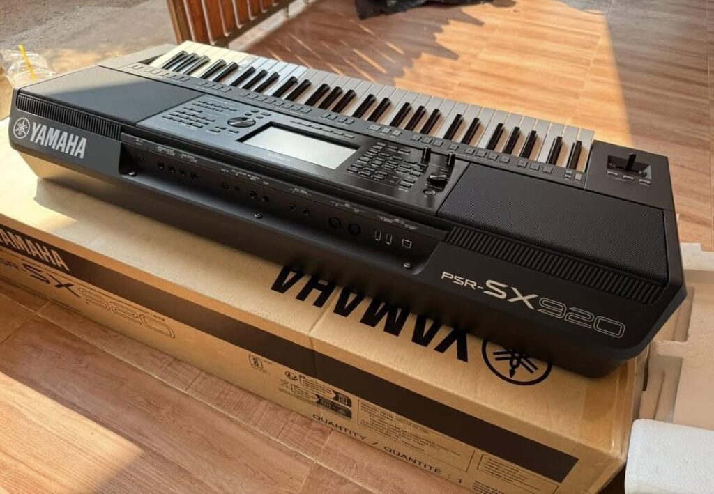 Korg Pa5X, Korg Pa4X, Korg Pa4X MG2, Korg NAUTILUS , Korg Pa1000 MG, Korg PA-1000, Yamaha Genos2 76-teclas, Yamaha PSR-SX920 , Yamaha MODX8+ , Yamaha Tyros5, Yamaha PSR-SX900, Yamaha MONTAGE M8X, Ketron EVENT